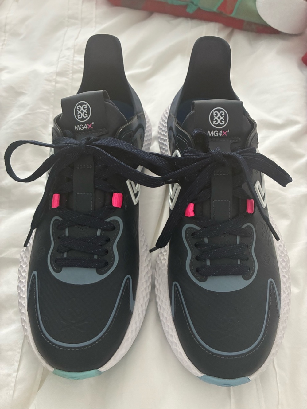 G/FORE Women's MG4X2 Debossed Cross Trainer Spikeless Golf Shoes - Picture 7 of 11